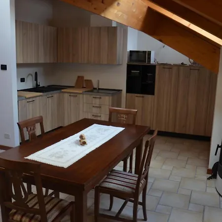 Mariachiara Hauese Apartment *